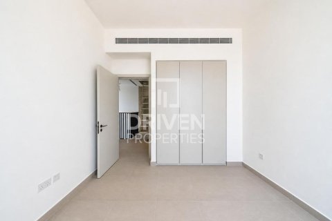 Vilë në Mudon, Dubai, Emiratet e Bashkuara Arabe 4 dhoma gjumi, 240.06 m2. № 745772 - Foto 13