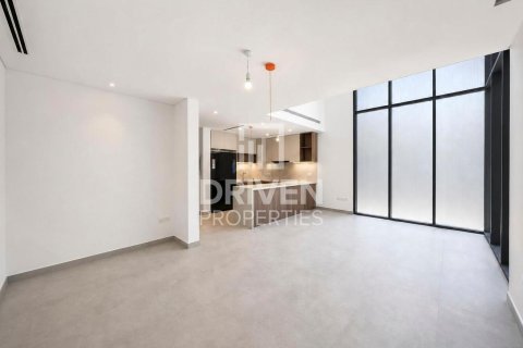 Vilë në Mudon, Dubai, Emiratet e Bashkuara Arabe 4 dhoma gjumi, 240.06 m2. № 745772 - Foto 2