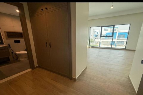 Rekkehus til leie i Dubai, Emiratene 4 soverom, 144 kvm Nr. 668830 - Foto 13