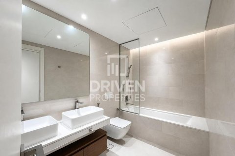 Apartmán v Umm Suqeim, Dubai, SAE 3 spálne, 183.39 m2 č. 756418 - Fotografia 11