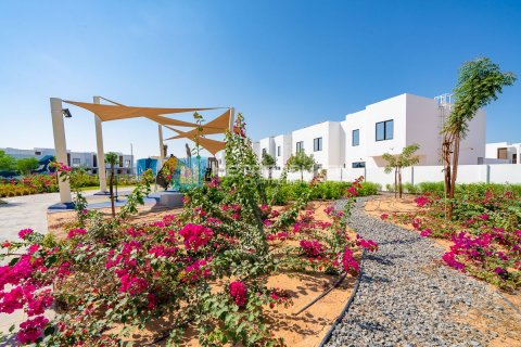 Townhouse til salg i Al Ghadeer, Abu Dhabi, UAE 2 soveværelser, 127.3 kvm № 681696 - foto 32