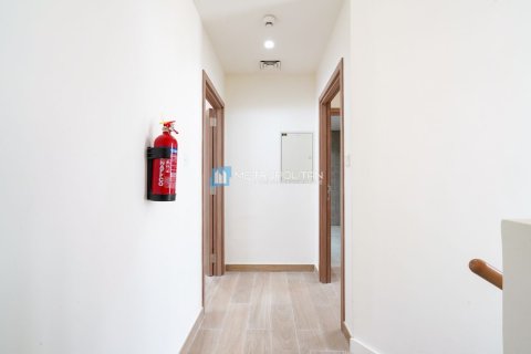 Townhouse til salg i Al Ghadeer, Abu Dhabi, UAE 2 soveværelser, 127.3 kvm № 681696 - foto 19