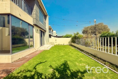 Huvila Dubai Hills Estate, Dubai, Arabiemiraatit 4 makuuhuonetta, 270.16 m2 № 733601 - kuva 2
