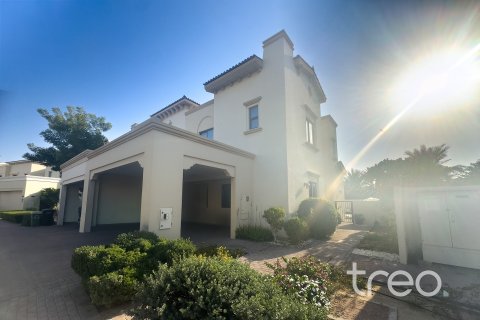 Řadový dům v Reem, Dubai, SAE 4 ložnice, 369.48 m² Č.: 733627