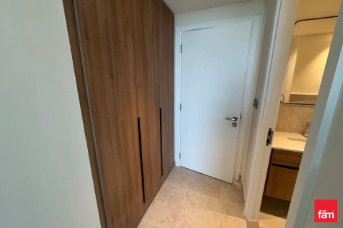 Apartman u Dubai, UAE 2 spavaćih soba, 130.2 m2 Br. 705740 - fotografija 8