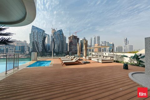 Huoneisto Business Bay, Dubai, Arabiemiraatit 1 makuuhuone, 93 m2 № 705793 - kuva 16