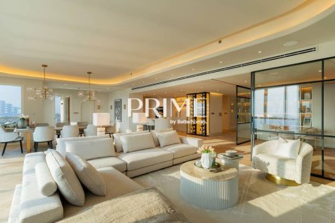 Appartamento in affitto a Palm Jumeirah, Dubai, EAU 3 camere da letto, 377 mq. № 643159 - foto 1