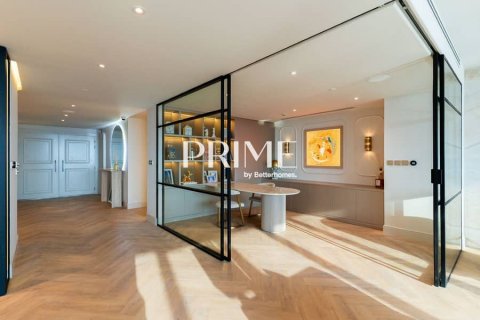 Appartamento in affitto a Palm Jumeirah, Dubai, EAU 3 camere da letto, 377 mq. № 643159 - foto 4