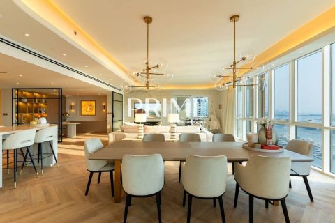 Appartamento in affitto a Palm Jumeirah, Dubai, EAU 3 camere da letto, 377 mq. № 643159 - foto 8