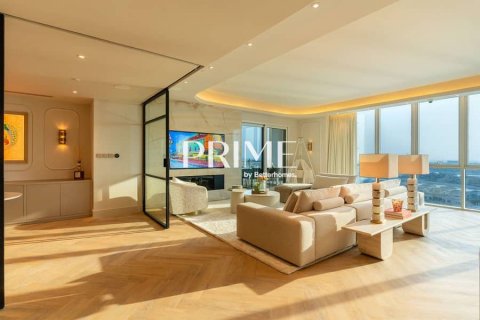 Appartamento in affitto a Palm Jumeirah, Dubai, EAU 3 camere da letto, 377 mq. № 643159 - foto 5