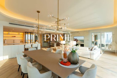 Appartamento in affitto a Palm Jumeirah, Dubai, EAU 3 camere da letto, 377 mq. № 643159 - foto 11