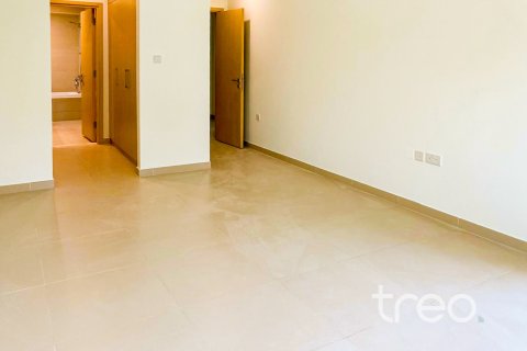 Villa zur Miete in Dubai, VAE 3 Schlafzimmer, 204.76 m2 Nr. 741155 - Foto 2
