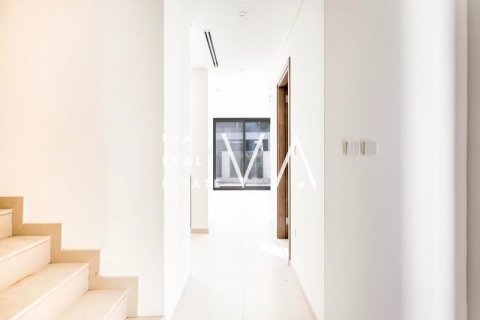 Řadový dům v Dubai, SAE 4 ložnice, 201.87 m² Č.: 637740 - fotografie 4