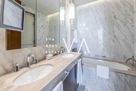 Apartment til leje i Downtown Dubai (Downtown Burj Dubai), Dubai, UAE 3 soveværelser, 185.15 kvm № 637739 - foto 10