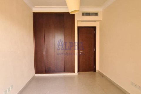 Townhouse sa Al Hamra Village, Ras Al Khaimah, UAE 3 silid-tulugan, 255 sq.m. № 699584 - larawan 12