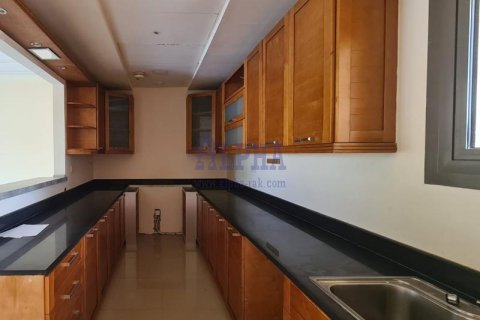 Townhouse sa Al Hamra Village, Ras Al Khaimah, UAE 3 silid-tulugan, 255 sq.m. № 699584 - larawan 8