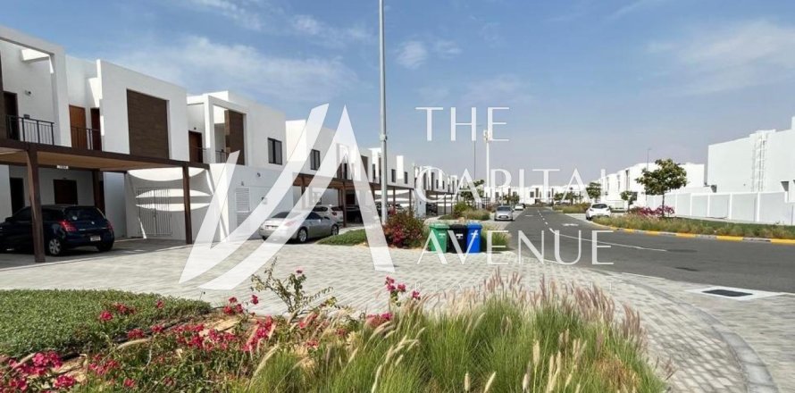 Korter asukohaga Al Ghadeer, Abu Dhabi, AÜE: 3 magamistoaga, 105.91 m² Nr 757587