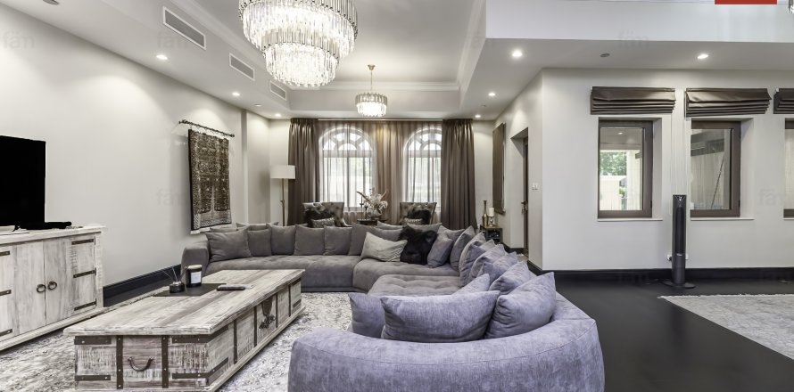Townhouse sa Palm Jumeirah, Dubai, UAE 4 silid-tulugan, 489 sq.m. № 629338