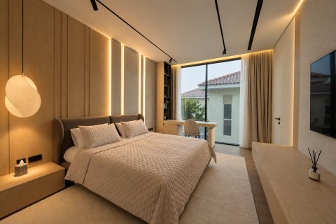 Huvila Jumeirah Golf Estates, Dubai, Arabiemiraatit 5 makuuhuonetta, 757.68 m2 № 762744 - kuva 24