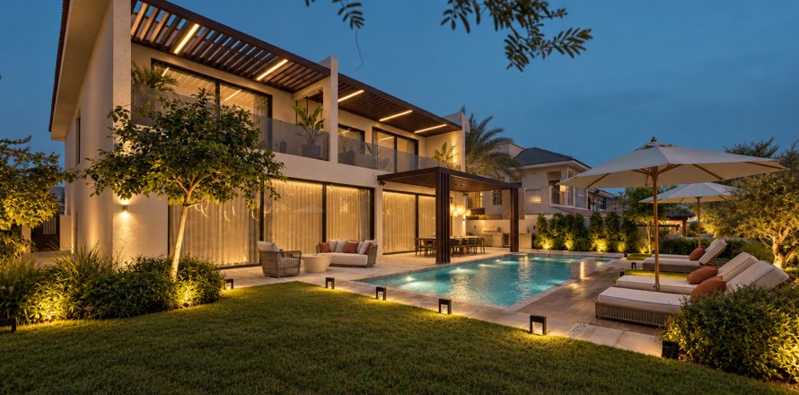 Huvila Jumeirah Golf Estates, Dubai, Arabiemiraatit 5 makuuhuonetta, 757.68 m2 № 762744