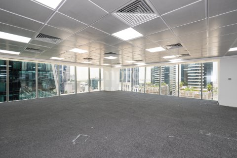 Business Bay、Dubai、UAE にあるオフィスの賃貸物件 295.52444300 m2、No719793 - 写真 18