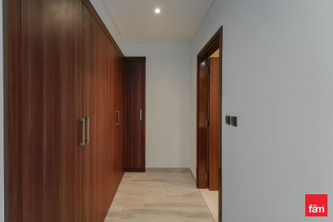 Apartment in Dubai Media City, UAE 2 bedrooms, 142.8 sq.m. № 708382 - photo 8