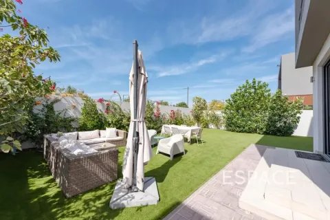 Vilë në Dubai Hills Estate, Emiratet e Bashkuara Arabe 3 dhoma gjumi, 288 m2. № 649615 - Foto 6