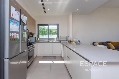 Vilë në Dubai Hills Estate, Emiratet e Bashkuara Arabe 3 dhoma gjumi, 288 m2. № 649615 - Foto 11