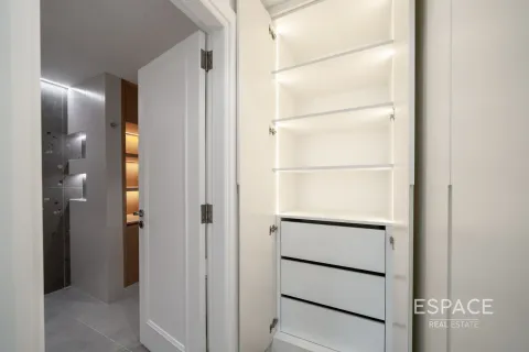 דירה למכירה ב The Views, Dubai, איחוד האמירויות  2 חדרי שינה, 140 מ"ר, מספר 649617 - תמונה 12