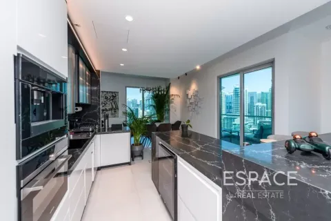 Apartment in Dubai Marina, UAE 3 bedrooms, 195 sq.m. № 738088 - photo 9