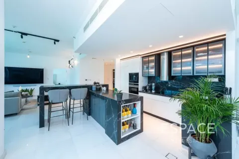 Apartment in Dubai Marina, UAE 3 bedrooms, 195 sq.m. № 738088 - photo 6