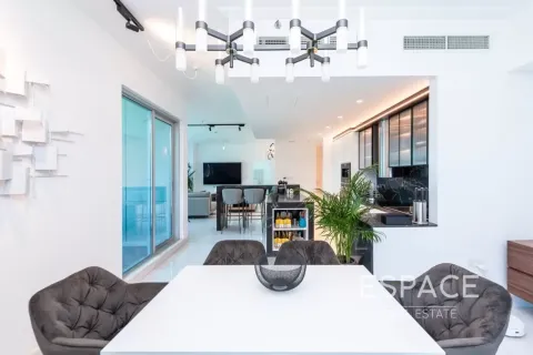 Apartment in Dubai Marina, UAE 3 bedrooms, 195 sq.m. № 738088 - photo 8