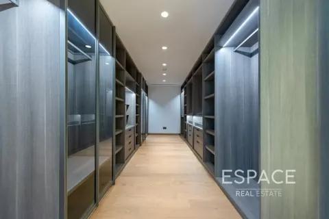 آپارتمان برای فروش در  Palm Jumeirah، Dubai، امارات متحده عربی  4 خوابه ، 697 متر مربع ، شماره 738085 - تصویر 5
