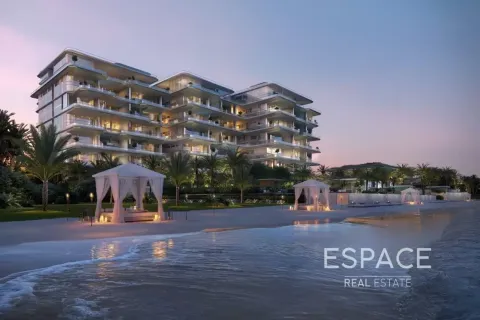 Apartment sa Palm Jumeirah, Dubai, UAE 4 silid-tulugan, 821 sq.m. № 738083 - larawan 4