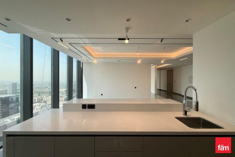 Appartement te huur in Al Sufouh, Dubai, VAE 4 slaapkamers, 470.2 vr.m., nr 669934 - foto 8