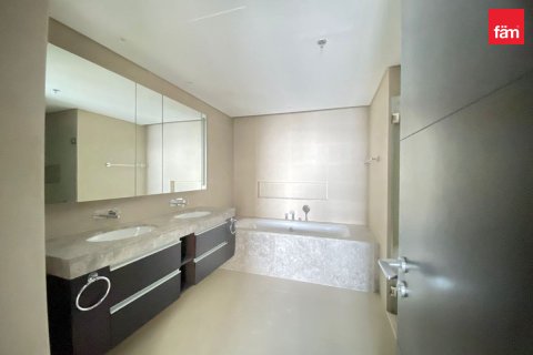 Apartament de închiriat în Dubai, EAU 3 dormitoare, 197.3 mp.  №726707 - poză 10