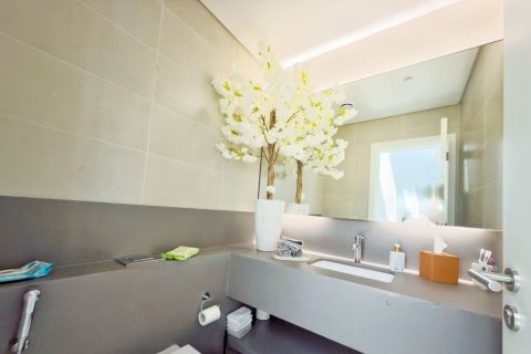 Huvila Tilal City, Sharjah, Arabiemiraatit 4 makuuhuonetta, 383.32 m2 № 748701 - kuva 5