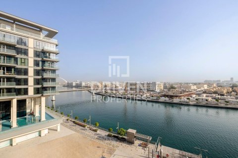Apartament în Al Wasl, Dubai, EAU 2 dormitoare, 143 mp.  №655292