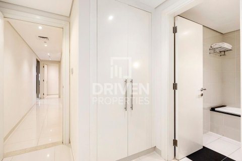 Apartemen di Business Bay, Dubai, UEA 3 kamar tidur, 150 m2 nomor 655291 - foto 12