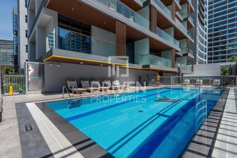Lägenhet uthyres i Business Bay, Dubai, UAE 2 sovrum, 102.66 kvm Nr. 757285 - fotografi 24