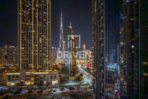 Apartment in Downtown Dubai (Downtown Burj Dubai), UAE 2 bedrooms, 140 sq.m. № 756452 - photo 2