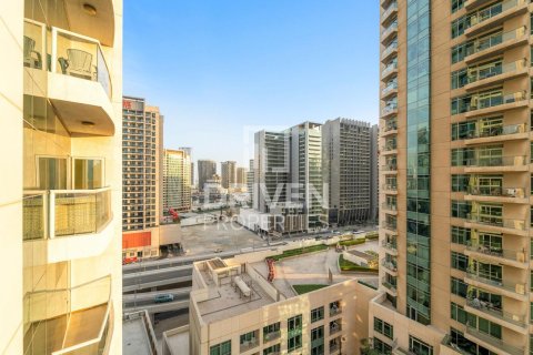 Apartment in Downtown Dubai (Downtown Burj Dubai), UAE 2 bedrooms, 140 sq.m. № 756452 - photo 6