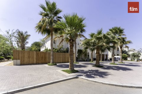 Villa en venta en Al Furjan, Dubai, EAU 6 dormitorios, 875 m2 № 721024 - foto 21