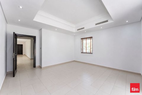 Villa en venta en Al Furjan, Dubai, EAU 6 dormitorios, 875 m2 № 721024 - foto 17