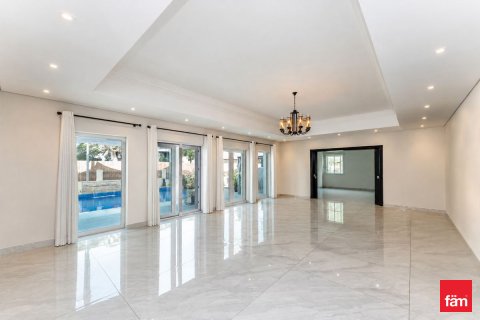 Villa en venta en Al Furjan, Dubai, EAU 6 dormitorios, 875 m2 № 721024 - foto 3