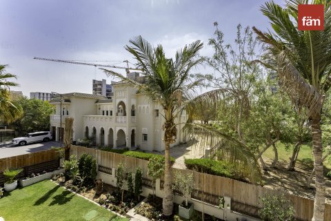 Villa en venta en Al Furjan, Dubai, EAU 6 dormitorios, 875 m2 № 721024 - foto 23