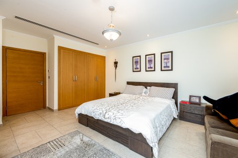 Üürile anda villa asukohaga Jumeirah Park, Dubai, AÜE: 5 magamistoaga, 674.21 m² Nr 749923 - pilt 18