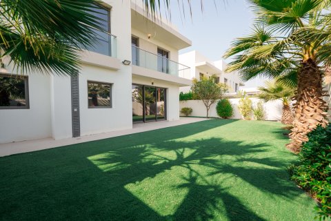 Villa on the Yas Island, Abu Dhabi, AÜE: 4 magamistoaga, 526.61 m² Nr 749935