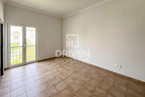 Vila u gradu The Villa, Dubai, UAE 6 spavaće sobe, 945 m2 Br. 682992 - Slika 4