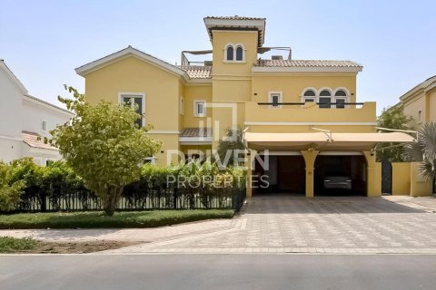 Vila u gradu The Villa, Dubai, UAE 6 spavaće sobe, 945 m2 Br. 682992 - Slika 21